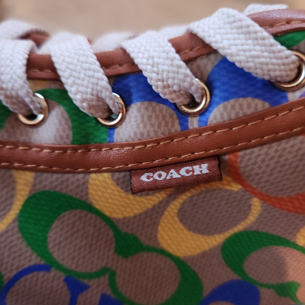 Coach CitySole High Top Platform Sneakers Rainbow Signature Canvas Pride Sz 6.5 - Picture 10 of 14